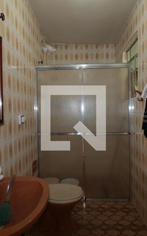 Casa para alugar com 150m², 2 quartos e 3 vagasBanheiro2