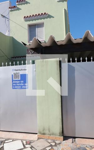 Casa para alugar com 150m², 2 quartos e 3 vagasFachada