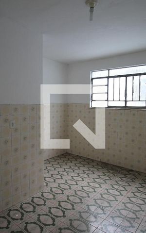 Casa para alugar com 94m², 2 quartos e sem vagaCozinha