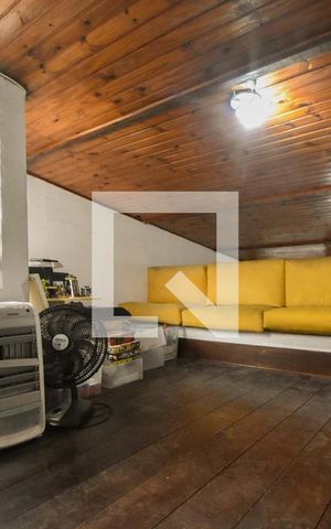 Casa à venda com 90m², 3 quartos e 1 vagaSótão 