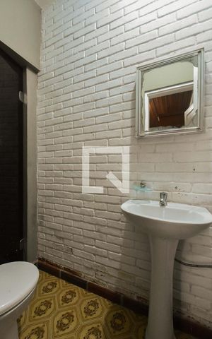 Casa à venda com 90m², 3 quartos e 1 vagaBanheiro Suíte 01