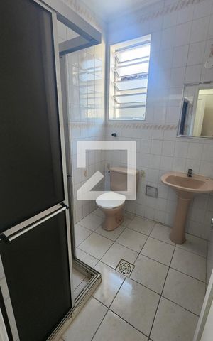 Apartamento para alugar com 110m², 3 quartos e sem vaga Apartamento para alugar com 110m², 3 quartos e sem vagaBanheiro da Suíte
