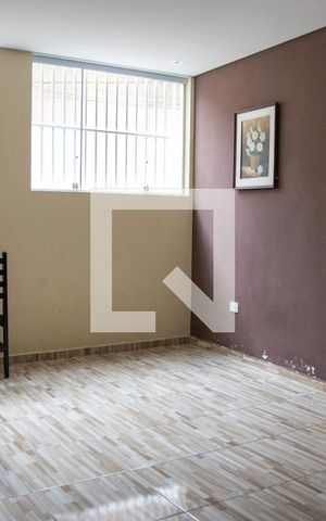 Casa à venda com 400m², 4 quartos e 2 vagas Casa à venda com 400m², 4 quartos e 2 vagasCopa
