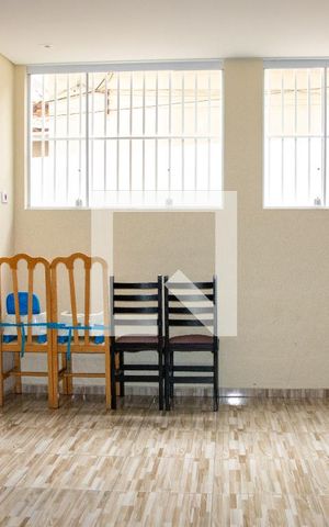 Casa à venda com 400m², 4 quartos e 2 vagas Casa à venda com 400m², 4 quartos e 2 vagasCopa