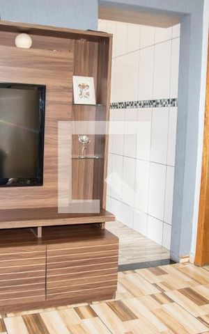 Casa à venda com 400m², 4 quartos e 2 vagas Casa à venda com 400m², 4 quartos e 2 vagasSala