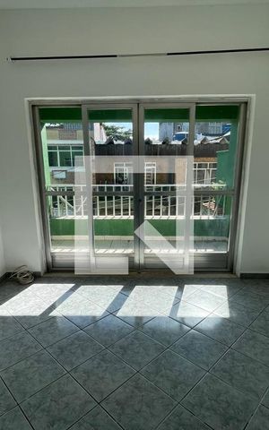 Casa de condomínio para alugar com 290m², 4 quartos e 2 vagas Casa de condomínio para alugar com 290m², 4 quartos e 2 vagasSuíte - 2º andar