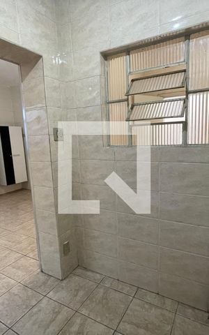 Casa de condomínio para alugar com 290m², 4 quartos e 2 vagas Casa de condomínio para alugar com 290m², 4 quartos e 2 vagasCozinha