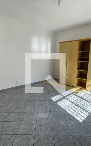 Casa de condomínio para alugar com 290m², 4 quartos e 2 vagas Casa de condomínio para alugar com 290m², 4 quartos e 2 vagasQuarto 1 - 2º andar