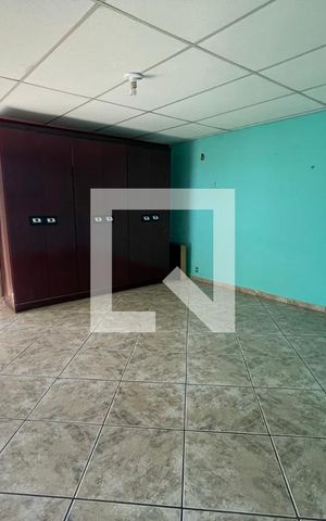 Casa de condomínio para alugar com 290m², 4 quartos e 2 vagas Casa de condomínio para alugar com 290m², 4 quartos e 2 vagasQuarto 3 - 3º andar