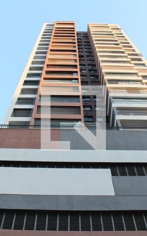 Apartamento para alugar com 78m², 2 quartos e 1 vagaFachada