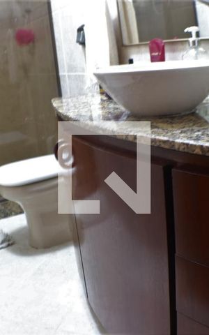 Casa à venda com 360m², 4 quartos e 2 vagasBanheiro