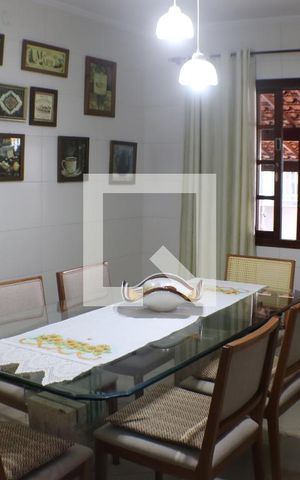 Casa à venda com 360m², 4 quartos e 2 vagasSala 2