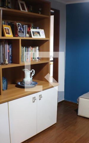Casa à venda com 360m², 4 quartos e 2 vagasEscritório