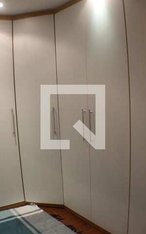 Casa à venda com 360m², 4 quartos e 2 vagasCloset