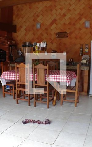 Casa à venda com 360m², 4 quartos e 2 vagasEspaço Gourmet