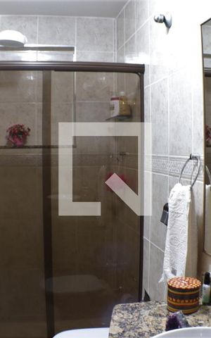Casa à venda com 360m², 4 quartos e 2 vagasBanheiro 