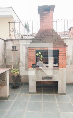Casa à venda com 400m², 4 quartos e 8 vagasquintal / churrasqueira