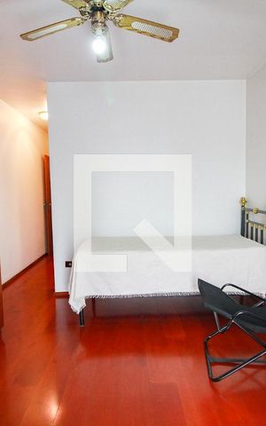 Casa à venda com 400m², 4 quartos e 8 vagasquarto 1