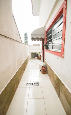 Casa à venda com 400m², 4 quartos e 8 vagascorredor
