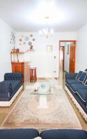 Casa à venda com 400m², 4 quartos e 8 vagassala