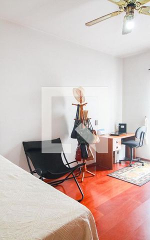 Casa à venda com 400m², 4 quartos e 8 vagasquarto 1