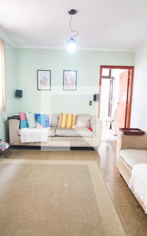 Casa à venda com 400m², 4 quartos e 8 vagassala 2