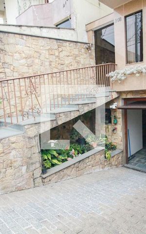Casa à venda com 400m², 4 quartos e 8 vagasgaragem