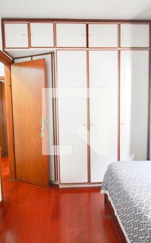 Casa à venda com 400m², 4 quartos e 8 vagasquarto 2
