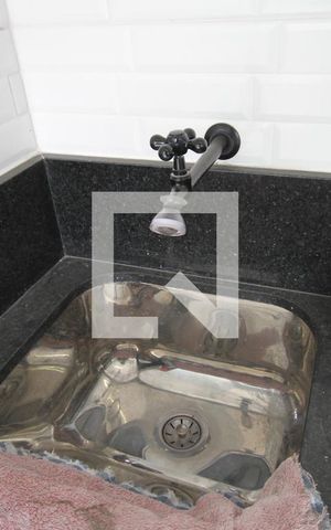 Apartamento à venda com 161m², 2 quartos e 1 vagaÁrea de Serviço