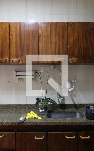 Casa à venda com 207m², 3 quartos e 2 vagasCozinha