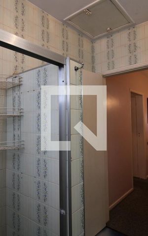 Casa à venda com 207m², 3 quartos e 2 vagasBanheiro