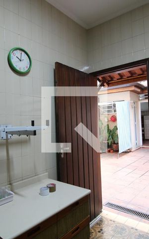 Casa à venda com 207m², 3 quartos e 2 vagasCozinha