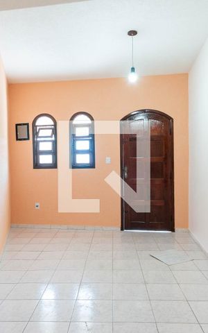 Casa à venda com 202m², 2 quartos e 1 vaga Casa à venda com 202m², 2 quartos e 1 vagaSala