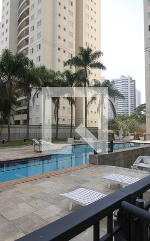 Apartamento para alugar com 95m², 2 quartos e 2 vagasÁrea comum - Piscina