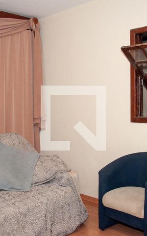 Casa à venda com 220m², 3 quartos e 3 vagas Casa à venda com 220m², 3 quartos e 3 vagasquarto 1
