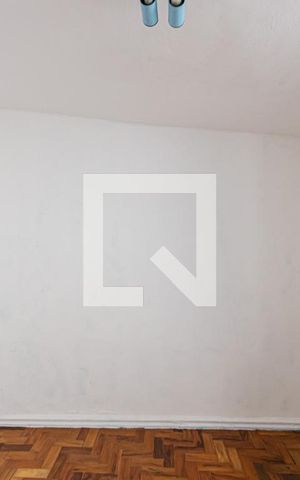 Casa à venda com 180m², 2 quartos e 3 vagas Casa à venda com 180m², 2 quartos e 3 vagasQuarto 2