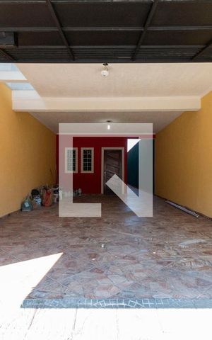 Casa para alugar com 400m², 5 quartos e 4 vagas Casa para alugar com 400m², 5 quartos e 4 vagasGaragem