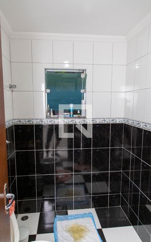 Casa à venda com 196m², 3 quartos e 4 vagas Casa à venda com 196m², 3 quartos e 4 vagasBanheiro Social 1