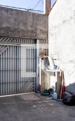 Casa à venda com 196m², 3 quartos e 4 vagas Casa à venda com 196m², 3 quartos e 4 vagasGaragem