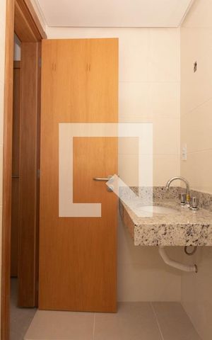Apartamento à venda com 73m², 2 quartos e 1 vaga Apartamento à venda com 73m², 2 quartos e 1 vagaBanheiro da Suíte
