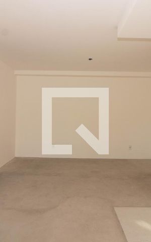Apartamento à venda com 84m², 2 quartos e 2 vagas Apartamento à venda com 84m², 2 quartos e 2 vagasSala