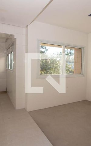 Apartamento à venda com 84m², 2 quartos e 2 vagas Apartamento à venda com 84m², 2 quartos e 2 vagasCozinha e Área de Serviço