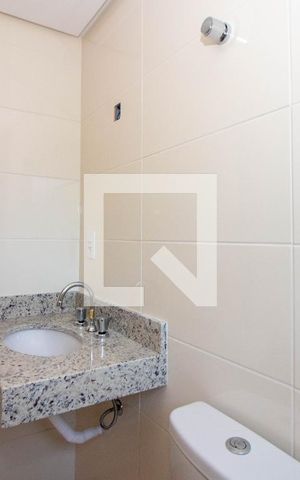 Apartamento à venda com 84m², 2 quartos e 1 vaga Apartamento à venda com 84m², 2 quartos e 1 vagaBanheiro da Suíte