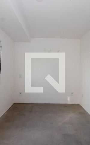 Apartamento à venda com 84m², 2 quartos e 1 vaga Apartamento à venda com 84m², 2 quartos e 1 vagaSuíte