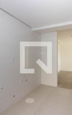 Apartamento à venda com 84m², 2 quartos e 1 vaga Apartamento à venda com 84m², 2 quartos e 1 vagaCozinha e Área de Serviço