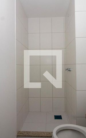 Apartamento à venda com 70m², 3 quartos e 1 vaga Apartamento à venda com 70m², 3 quartos e 1 vagaBanheiro Social