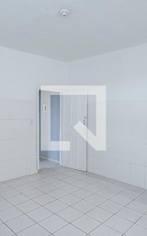Casa à venda com 50m², 1 quarto e sem vaga Casa à venda com 50m², 1 quarto e sem vagaQuarto