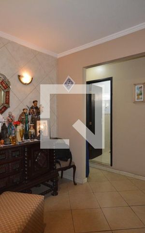 Casa à venda com 250m², 4 quartos e 5 vagasSala