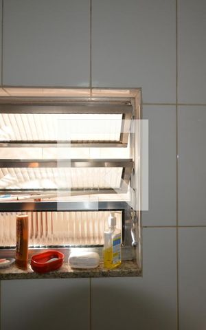 Casa à venda com 250m², 4 quartos e 5 vagasBanheiro Social