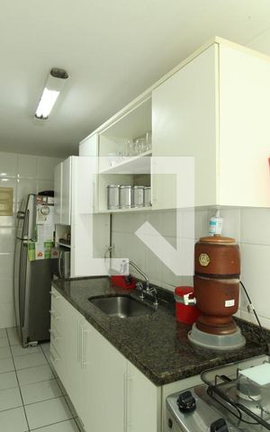 Apartamento à venda com 94m², 2 quartos e 1 vagaCozinha